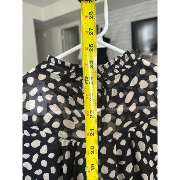 ANN TAYLOR LOFT Black Sheer Polka Dot Lined Mock Neck Blouse Womens Size S - Picture 4 of 6